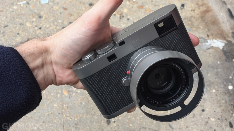 Illustration for article titled Shooting With Leica's Nutty No-Screen Camera Is Half Joy, Half Fantasy